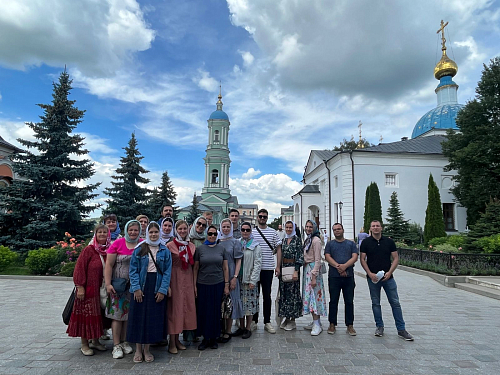 8 и 9 июля состоялась молодёжная поездка в Оптину пустынь на Дни Достоевского.