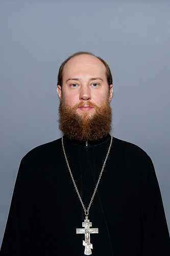 Иерей Роман Смирнов