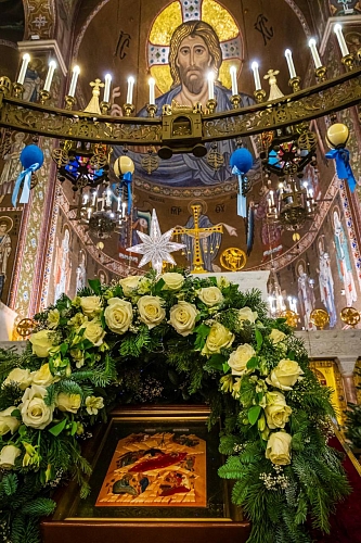 ПРАЗДНИЧНЫЕ БОГОСЛУЖЕНИЯ В ЧЕСТЬ ПРАЗДНИКА  РОЖДЕСТВА ГОСПОДА БОГА И СПАСА НАШЕГО ИИСУСА ХРИСТА  