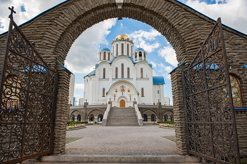 Проведение экскурсий