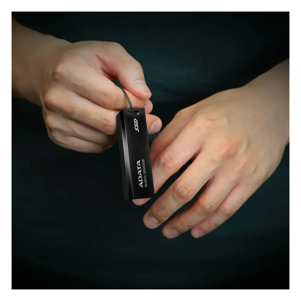 Внешний SSD ADATA SC610-500G-CBK/RD USB3.2 500GB