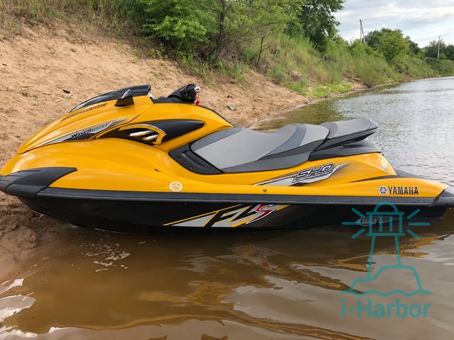Yamaha fzs 1800