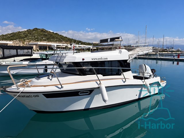 Erefe Yachts Pilothouse 8