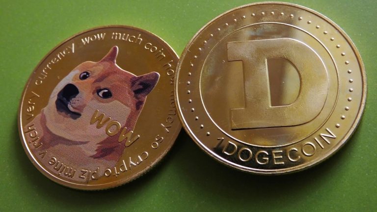 Феномен Dogecoin: и снова про бурное развитие этого мемкоина