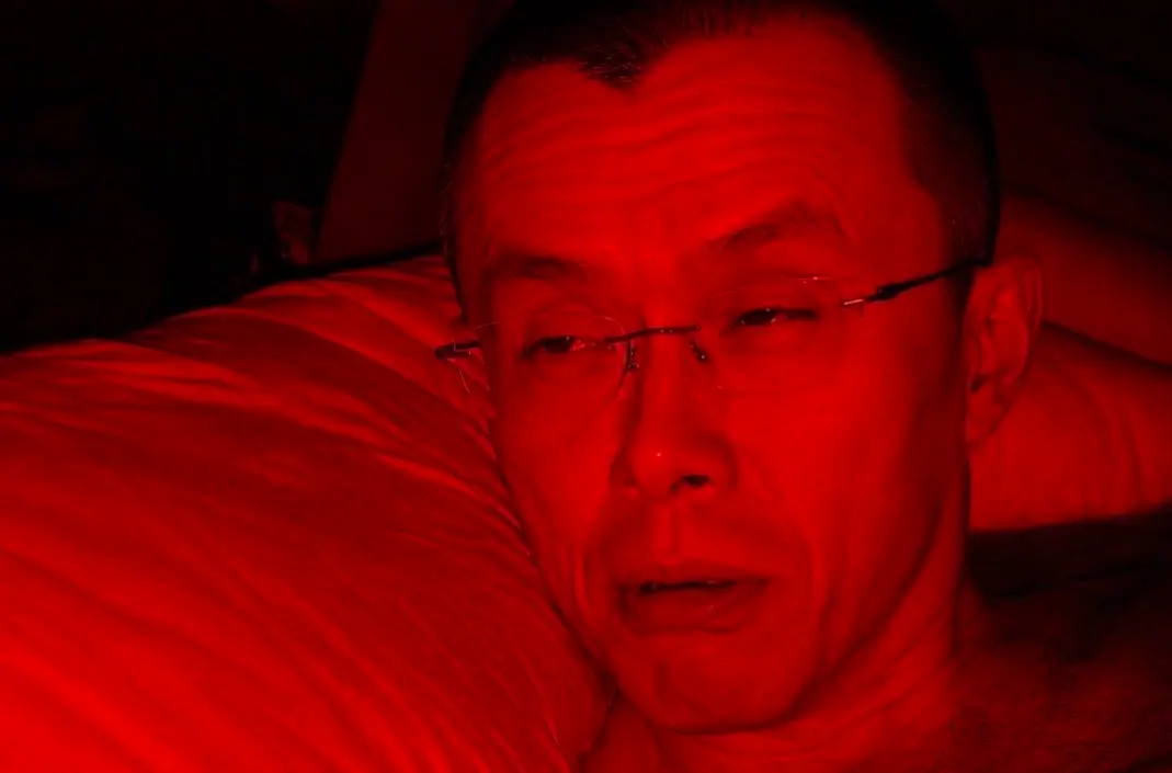 CZ in red light