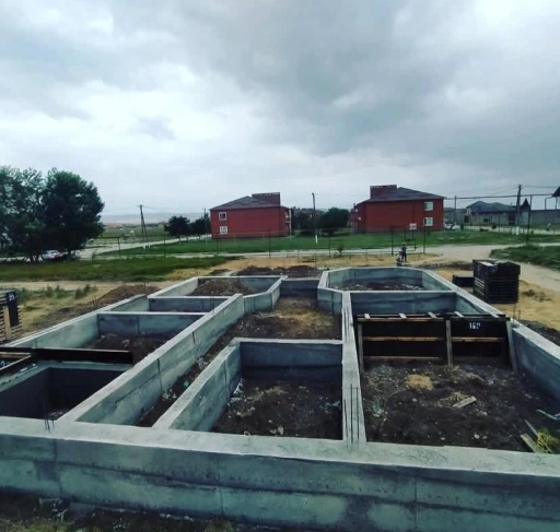 Фундамент любой сложности. Своя опалубка. Работаем на совесть.