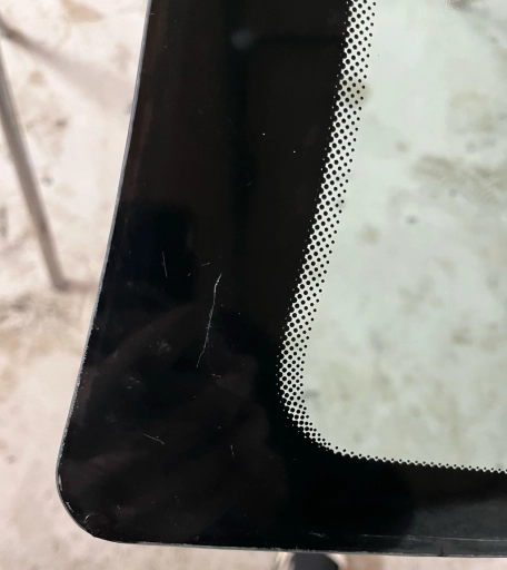 Лобовое стекло на приору б/у