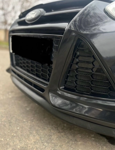 Решетки на ford focus 3 соты