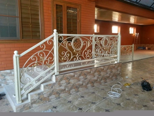 Кованые изделия ворота навесы перилы