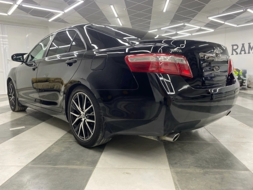 Toyota Camry, 2011, 382000км