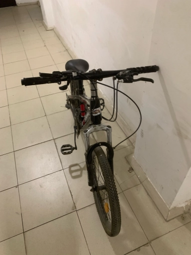 Продаю велосипед скоростной!