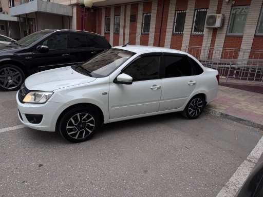 ВАЗ Granta, 2015, 157000км