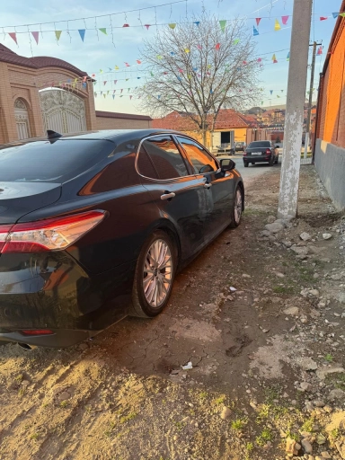 Toyota Camry, 20, 120000км