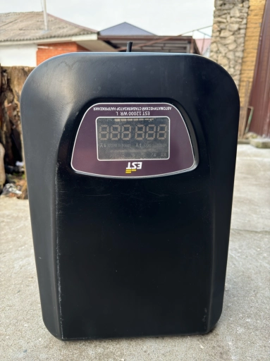 Стабилизатор Resanta 12 т