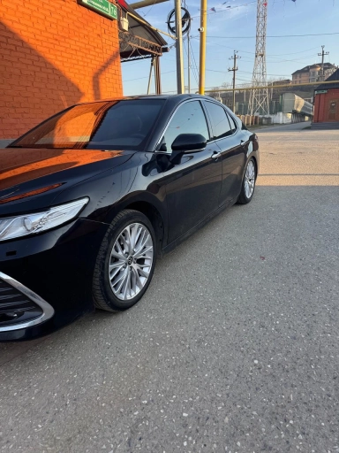 Toyota Camry, 20, 120000км