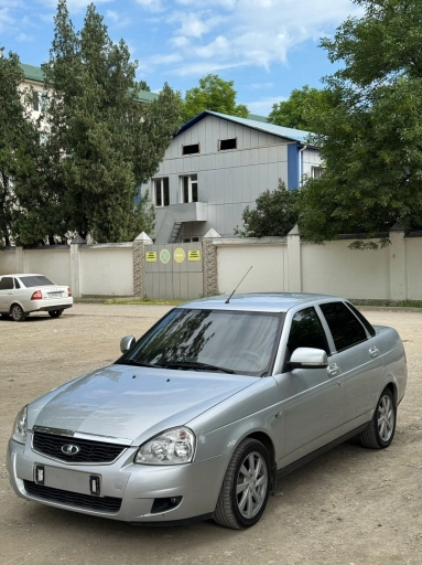 ВАЗ Priora, 2016, 350000км