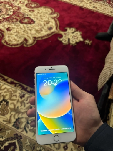 Айфон 8+