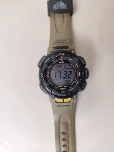 Часы Casio pro trek prg 240