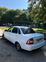 ВАЗ Priora, 2011, 190000км