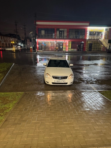 ВАЗ Priora, 2011, 280000км