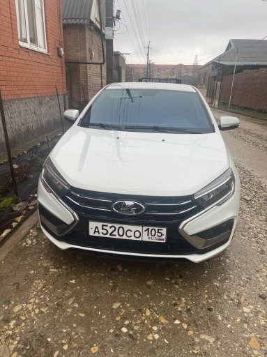 LADA Vesta, 2024, 70км
