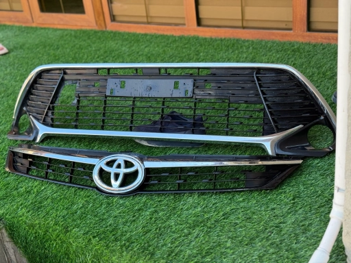 Решотки бампера 55 камри