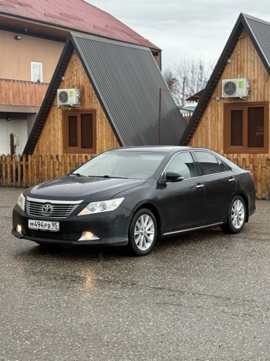 Toyota Camry, 2012, 350000км