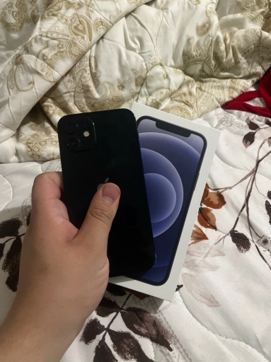 IPhone 12