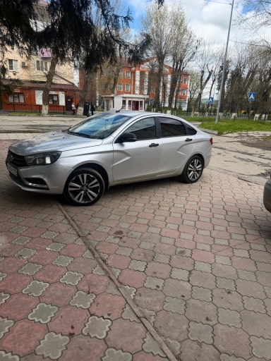 LADA Vesta, 21, 252000км