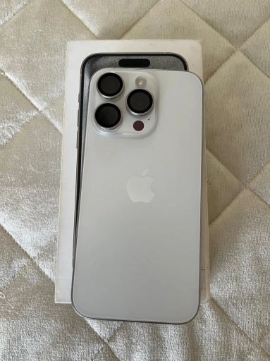 IPhone 15 pro 256 2 sim