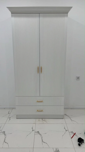 Шкаф
