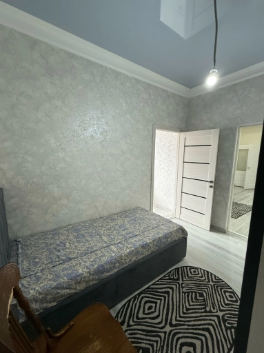 Квартира, 5 и более комнат, 75 м², Собственник