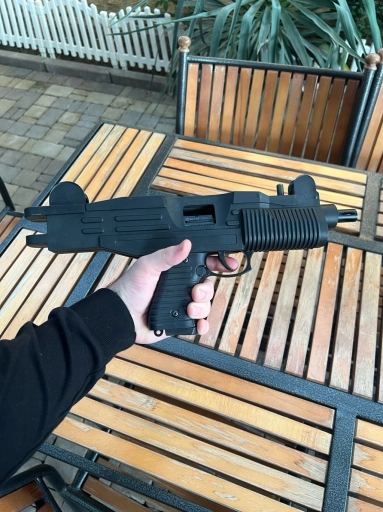 Шумовой Узи