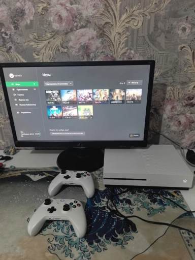 Xbox one s + монитор