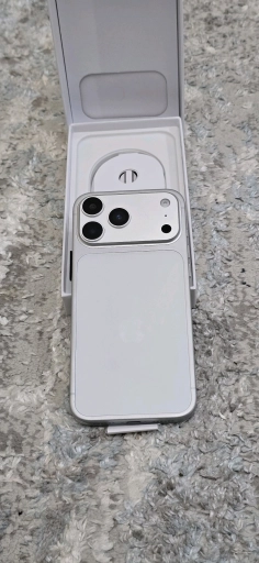 IPHONE 17 PRO MAX ⬜️  (Android)