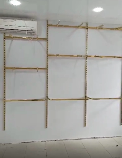 Вешалки рейлы полки