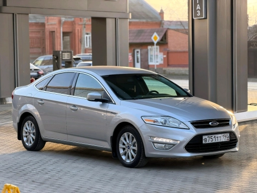 Ford Mondeo, 2012, 246000км