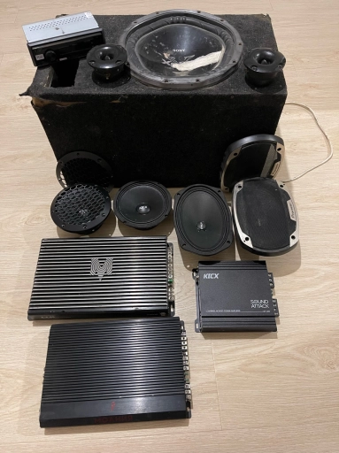 Музыка в машину