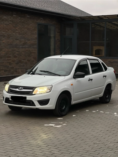 ВАЗ Granta, 2015, 999км