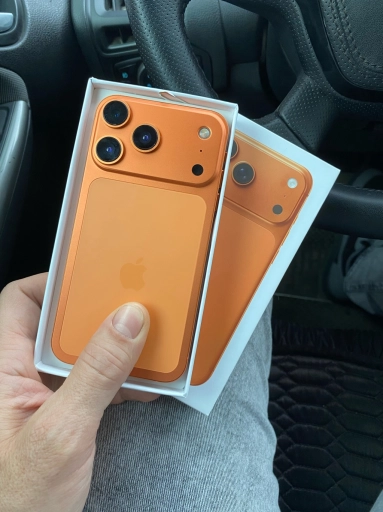 Айфон 17про 256гб корпусе XR