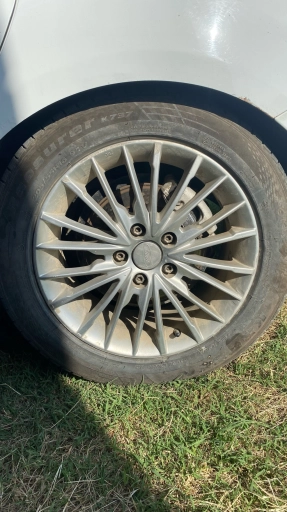 Запасное колесо Ford r16