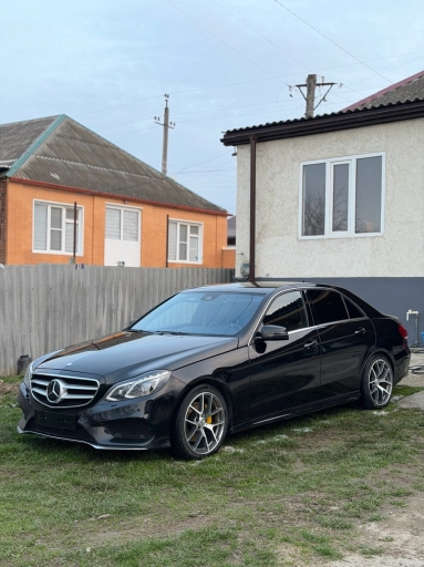 Mercedes-Benz E-Класс, 2013, 200000км