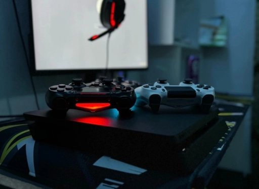 Ps 4 slim