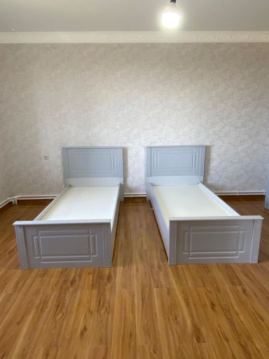 Кровать