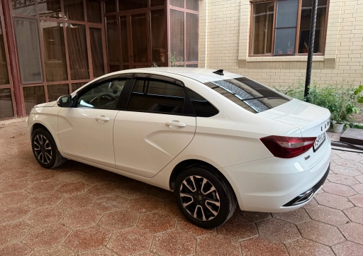 LADA Vesta, 50км
