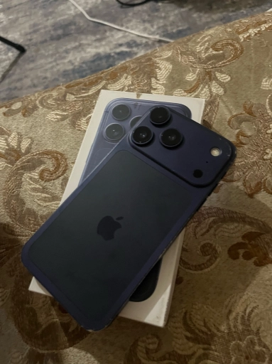 IPhone XR корпусе 17 про 256
