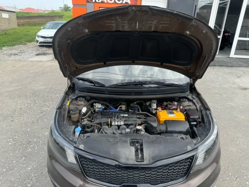 Kia Rio, 2015, 240000км