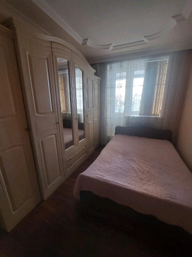 Квартира, 3 комнаты, 72 м², Агент
