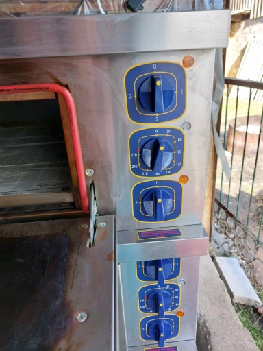 Печь трехдверная Abat