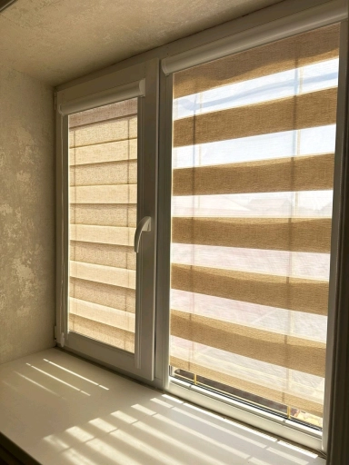 Жалюзи, Окна, Шторы